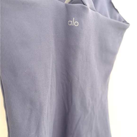 ALO Yoga Lavender Gray Color Cross-back tank - Picture 2 of 4